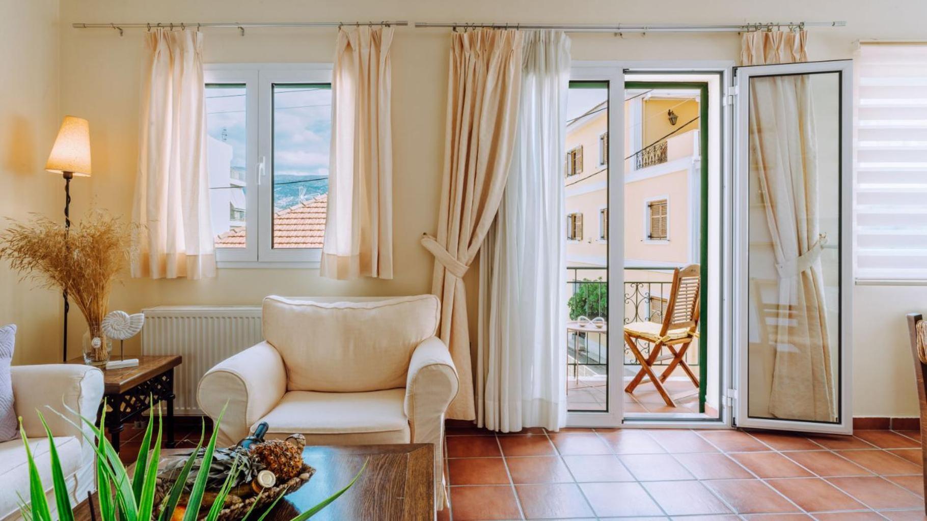 Lithostroto Suites Argostoli  Exteriör bild